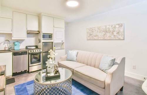 Virginia Highland Condo | Comfortable Modern Apartment in Midtown Atlanta