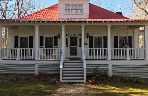 Wiley House | Comfortable Mountain Home with Access to Private Dock on Lake Burton
