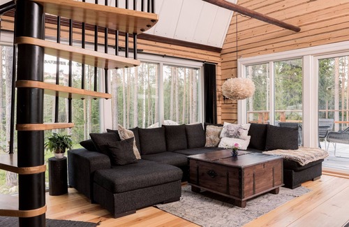Alfta Cabin | Comfortable newly built log cabin in the middle of the forest, built for quality of life and community.