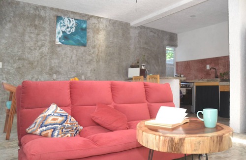 Puerto Morelos House | Comfortable queen room with jungle view - 10 min from the beach