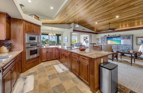 Kulalani House | 🏖️Comfortable & Spacious | Beauitful Upscale Property | vrKCV🏖️