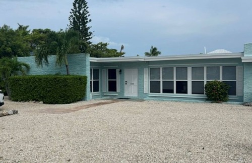 Venetian Shores House | Comfortable, spacious 3-bedroom, 2-bath-1 level home -dock on canal, Islamorada