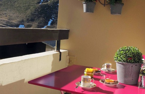 Les Menuires Apartment | Comfortable studio just a stone's throw from the slopes, perfect for skiers! - 1 bedroom