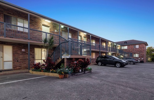 Coffs Harbour Hotel | Comfortable Twin Room Great for Small Families or Couples Coffs Harbour