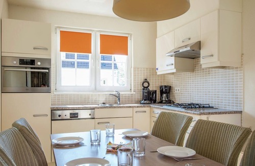 Ferienpark Gut Langen Villa | Comfortable villa with a washing machine at Bad Bentheim