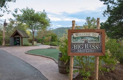 Big Cedars Apartment | Comfortable Wilderness Club at Big Cedar, Studio