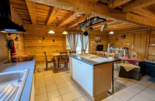 Anould Cottage | Comfortable wooden chalet, Wifi, Pets allowed