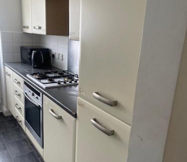 Hacton House | ComfortVilla