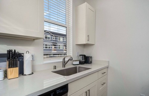 South Tacoma Apartment | Comfy 1BR/1BA Tacoma Apt close to Universities