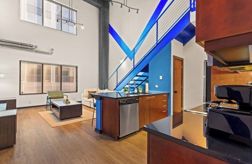 Atlantic Station Area Apartment | Comfy 2BR Escape near Midtown Atlanta