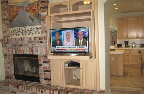 Citrus Heights Apartment | Comfy 3 beds/2 bath private unit with backyard