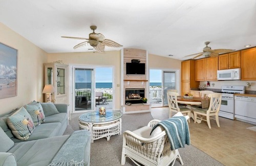 South Seaside Park House | Comfy 5 Bedroom Beachfront Home with Amazing Ocean Views