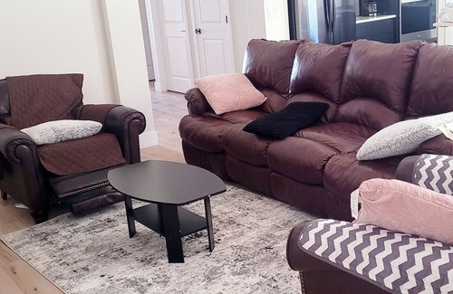 Vancouver House | Comfy, and Beautiful Vacation home in Vancouver WA.