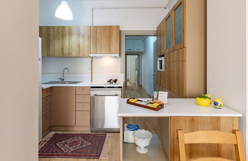 Uskudar Apartment | Comfy and Central Flat in Uskudar near Kadikoy