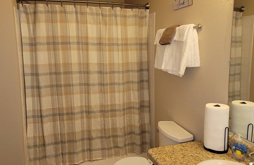 Dearborn Apartment | Comfy and Cozy