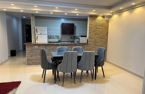 Heliopolis Apartment | Comfy and luxurious centrally located apartment in east Cairo near the airport