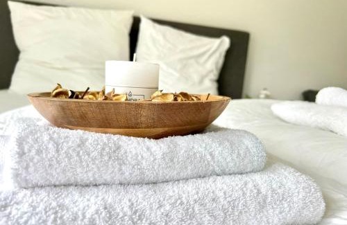 Hohenhaus Apartment | Comfy Apartment mit Garten in Köln