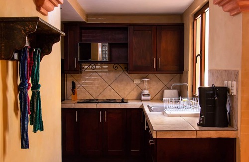 Antigua Guatemala Apartment | Comfy Apt Fully Equipped, Parking, Gated, 4 blocks f/Central Park!