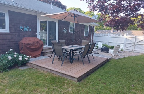 South Yarmouth House | Comfy Bright Home with WiFi,Cable & Kitchen,near Shopping, Restaurants & Beaches