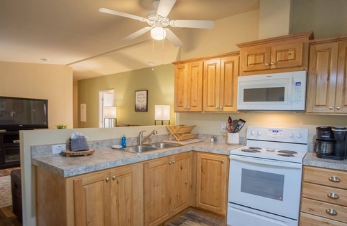 Hoodsport Cabin | Comfy cabin at lake Cushman Near Olympic National Park & Forest