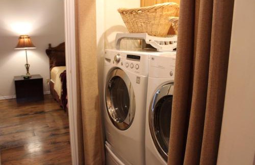 Garland House | Comfy Cozy Affordable Home Away Home