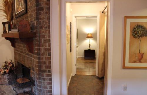 Garland House | Comfy Cozy Affordable Home Away Home