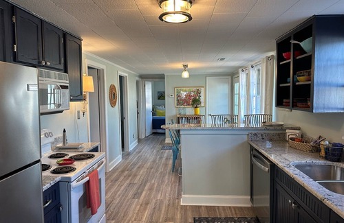 White Lake Cottage | Comfy cozy cottage at White Lake