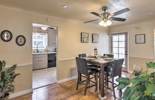 Bakersfield House | Comfy Cozy Home In Oleander Area, Downtown