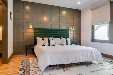 Greenwood House | Comfy East Nashville Home for 10