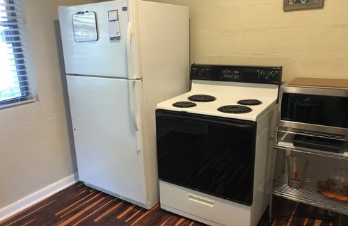 Tallahassee House | Comfy home with easy parking. No pet fee. #2.