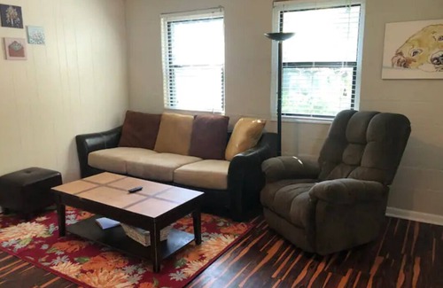 Tallahassee House | Comfy home with easy parking. No pet fee. #2.