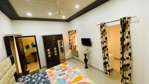 Amritsar Apartment | Comfy Homes- Fully Furnished Independent Floor