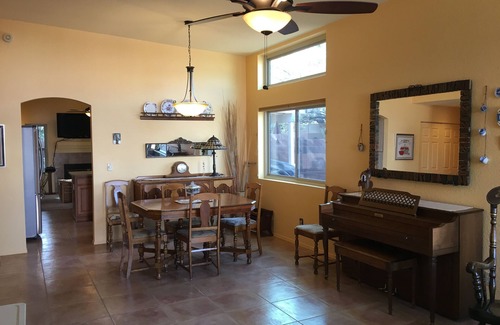 Pima Hollow Patio Homes House | Comfy, Like Grandma's House -you can almost smell the cookies