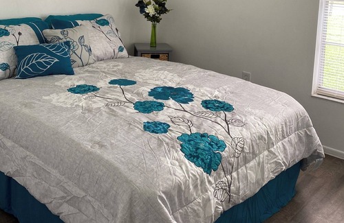 Sebring House | Comfy little home in the outskirts of town, close to Wawa!
