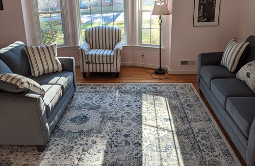Tuckahoe House | Comfy Richmond Virginia home
