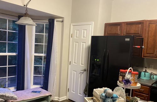 Provincetowne Apartment | Comfy, serene place in Ballantyne and Blakeney