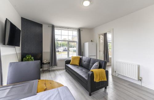 Rugby Apartment | Comfy Stay 1 Bedroom Apartment