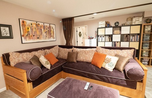 Stafford House | ★ COMFY SUITE ★ Luxury Rest for Weary Heads