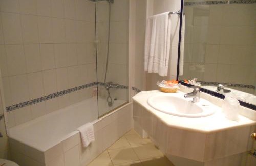 Serpentona Apartment | Comitas Floramar