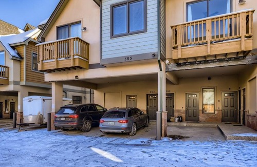 Frisco Apartment | Commerce Exchange 203