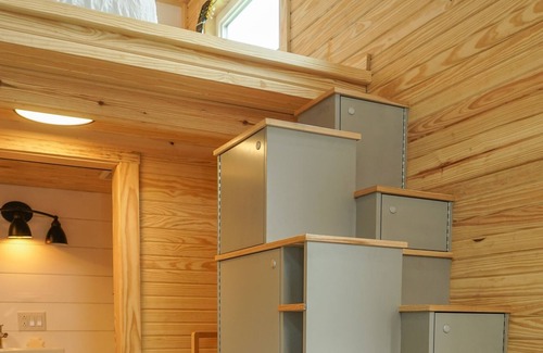 Maplewood House | Commodious Tiny Home