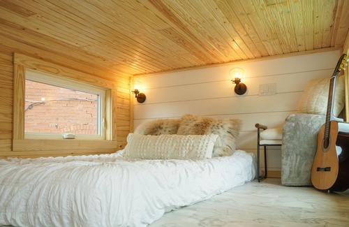 Maplewood House | Commodious Tiny Home