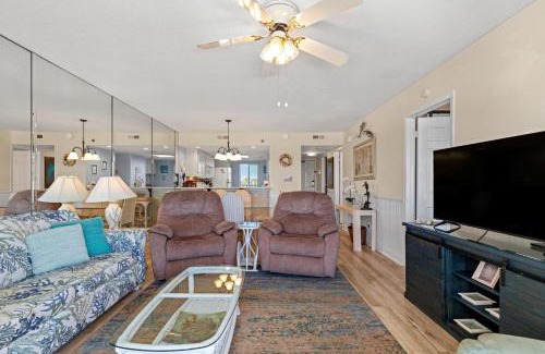 Lower Grand Lagoon House | Commodore 304 Gorgeous Beach Views! Near St. Andrews State Park.