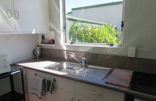 Springlands Hotel | Commodore Court Motel