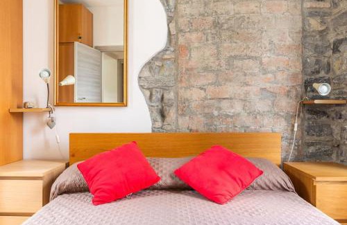 Como Apartment | [Como 100MQ] 5 mins to center + Free Park and View