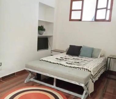 Downtown Queretaro House | Comoda habitacion con baño privado morelos 18
