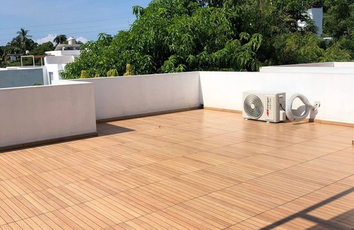 Manzanillo Apartment | Comodo y privado departamento totalmente equipado a cinco minutos de la playan