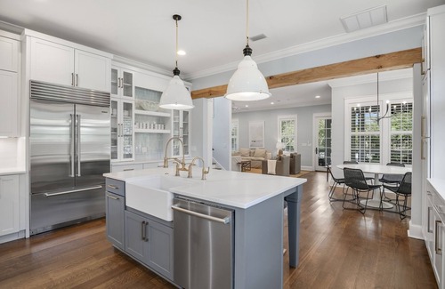 WaterSound Beach House | Comp (LSV) Low Speed Vehicle + WaterSound Amenities- Bungalow 8