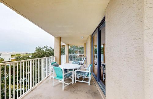 Gulf Shores Apartment | Compass Point 410