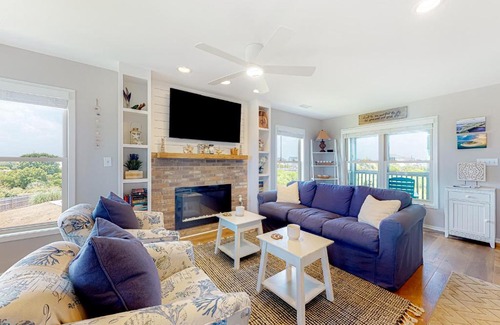 Topsail Beach House | Compass Rose